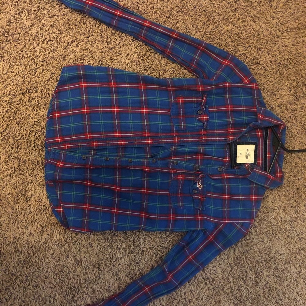 2 Different Colored Plaid Flannels - image 4